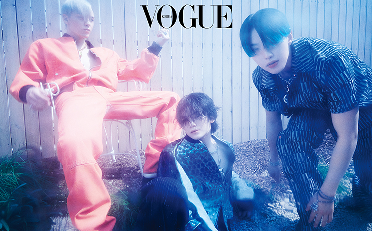 みん　Vogue Korea 別冊付録 写真集 ktown4u.com : VOGUE 2023.05 (Contents : SEVENTEEN HOSHI